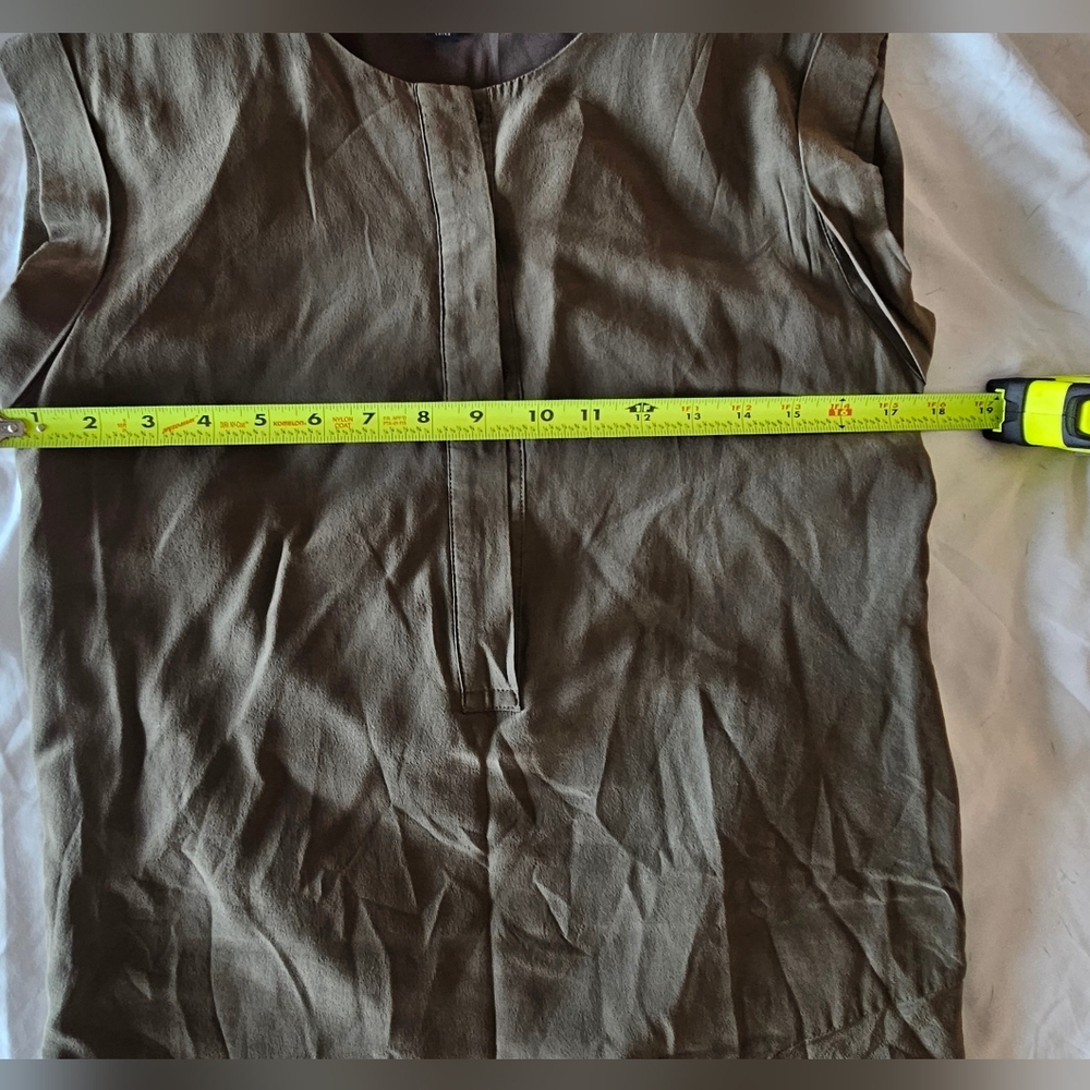 ALLSAINTS Olive Green Roka Dress SZ 0 Short Sleeve Shift Silk Blend Asymmetrical - Picture 8 of 9